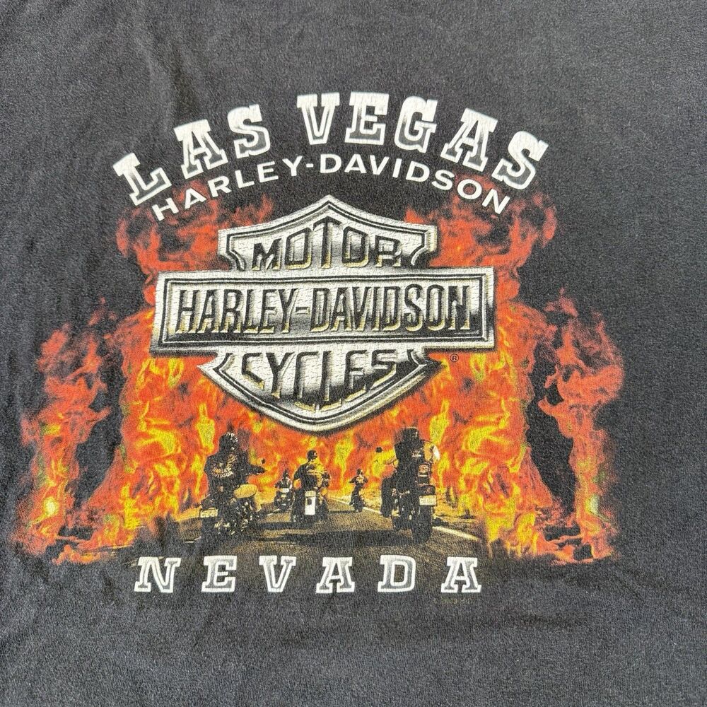 Harley Davidson Las Vegas Shirt Mens 2XL Short Sleeve Flames Motorcycle USA